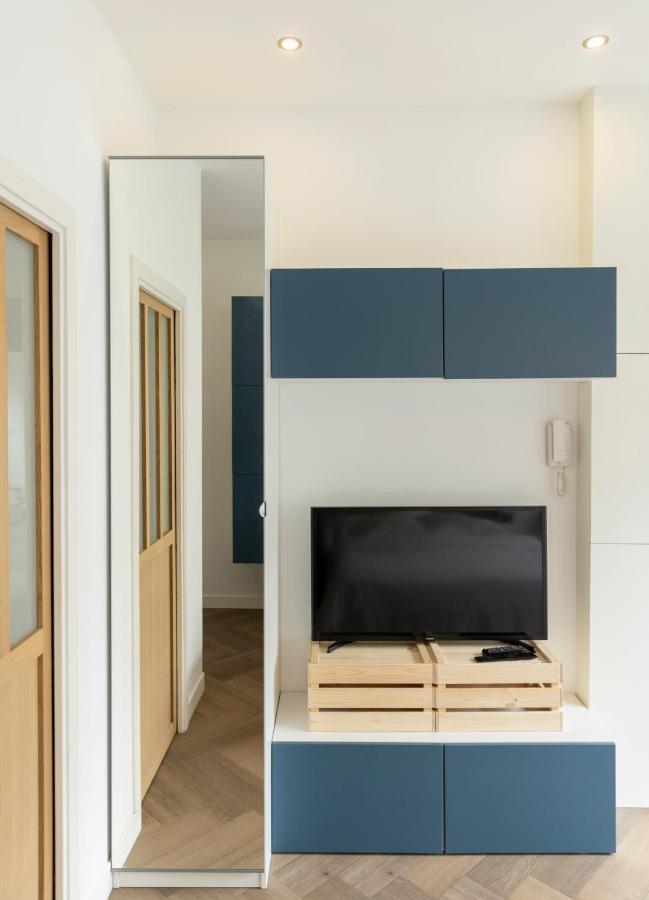 Studio Moderne Et Confort Au Centre Ville Мец Экстерьер фото